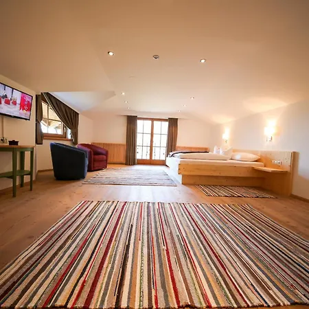 Hochfeldhof Apartment Zell am Ziller Room photo